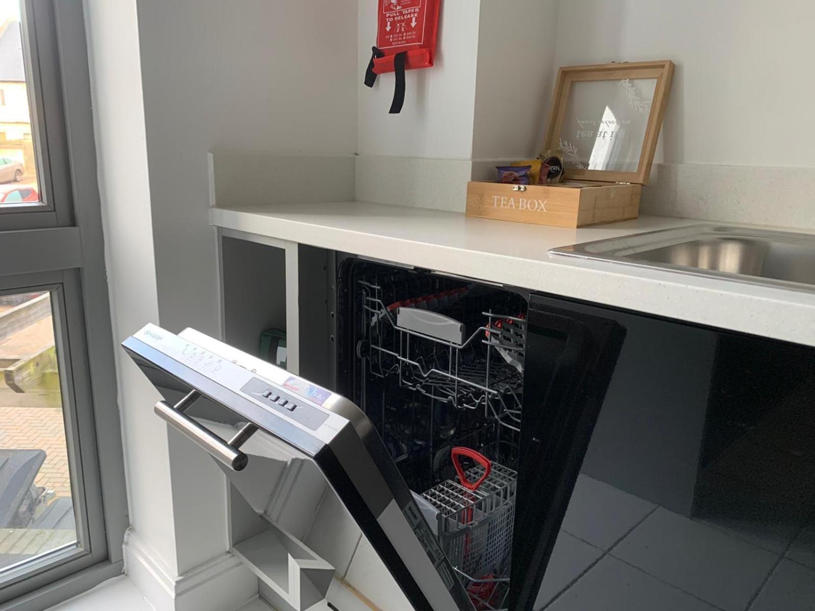 Luxury 2 Bedroom Northampton Townhouse With Balcony Zewnętrze zdjęcie
