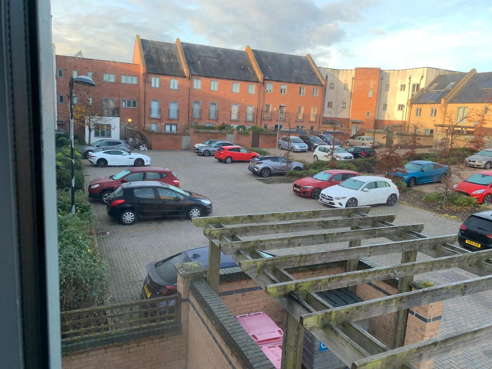 Luxury 2 Bedroom Northampton Townhouse With Balcony Zewnętrze zdjęcie