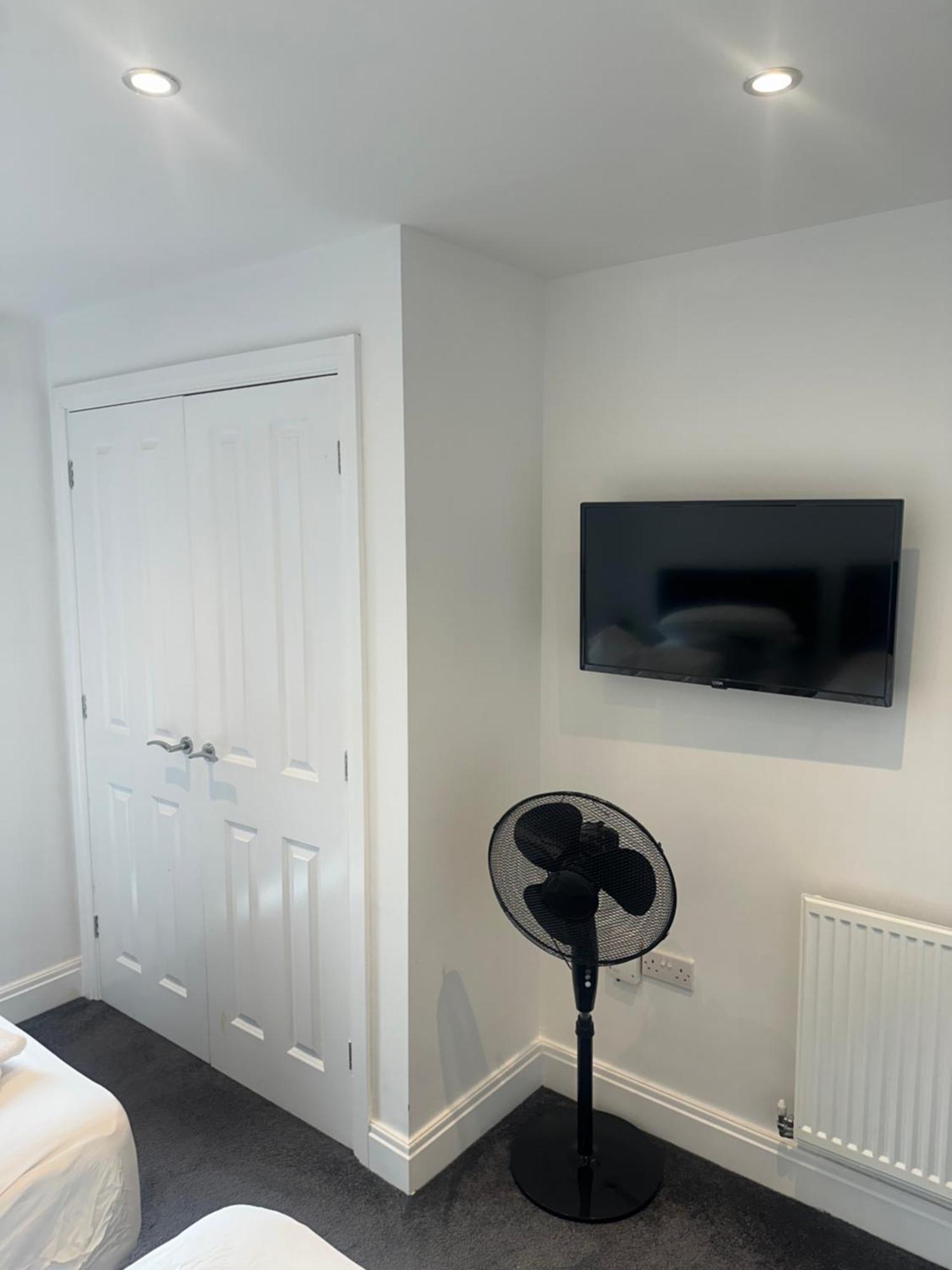 Luxury 2 Bedroom Northampton Townhouse With Balcony Zewnętrze zdjęcie